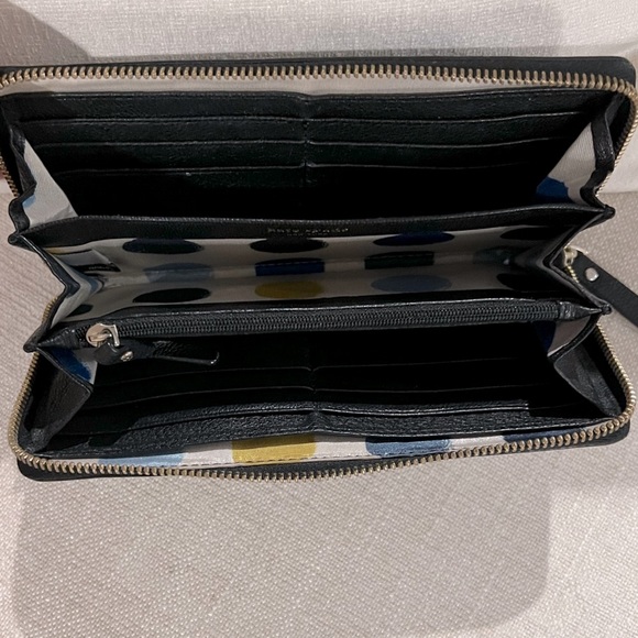Kate Spade Continental Zip-around Black Leather Wallet - Picture 4 of 13